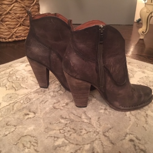Gray Frye Boots, womens, 8.5 - Picture 2 of 4